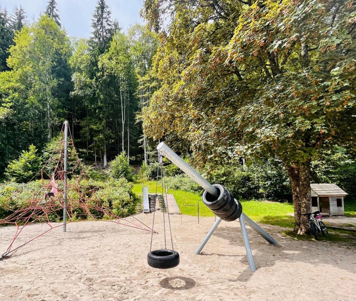 Hotel Sonnenberg Garni Hinterzarten Bagian luar foto